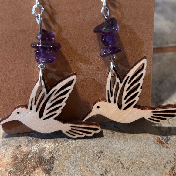 Hummingbird dangle earrings - Picture 4 of 6